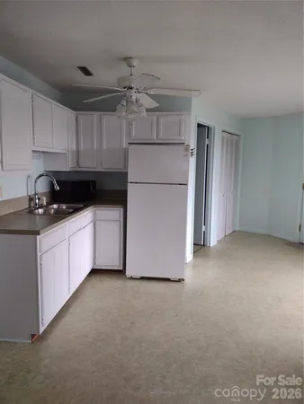 $415,000 | 500 Steel Bridge Loop, Hickory, NC 28601
