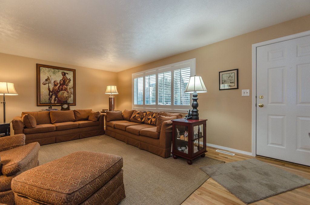 6810 North Cedar Road Spokane, WA 99208 - Photo 3 of 20 Gallery Image 3