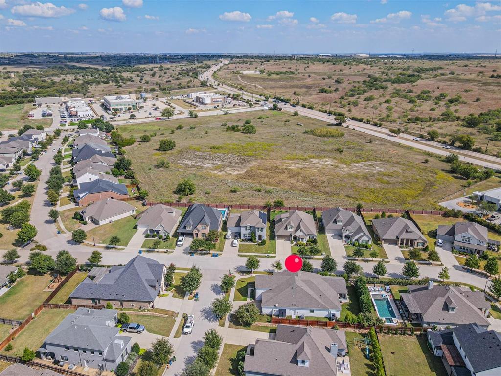 400 Prairie Run Aledo, TX 76008 - Photo 32 of 36 an aerial view of residential houses with outdoor space
