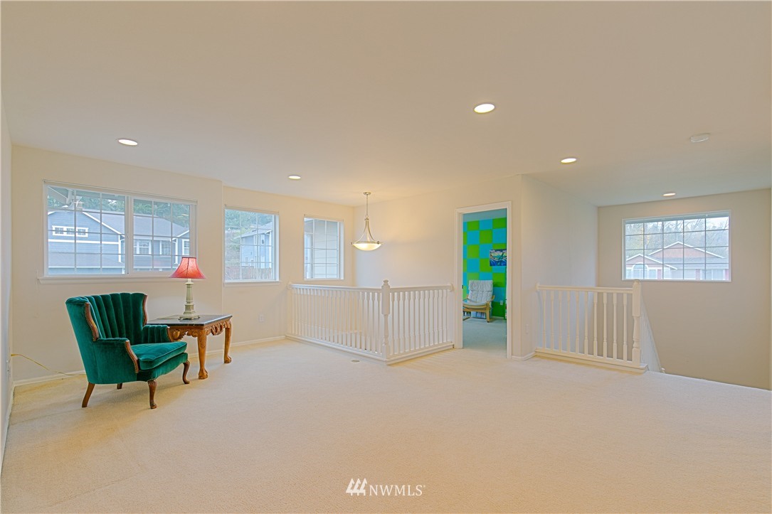 23825 22nd Avenue West Bothell, WA 98021 - Photo 12 of 24