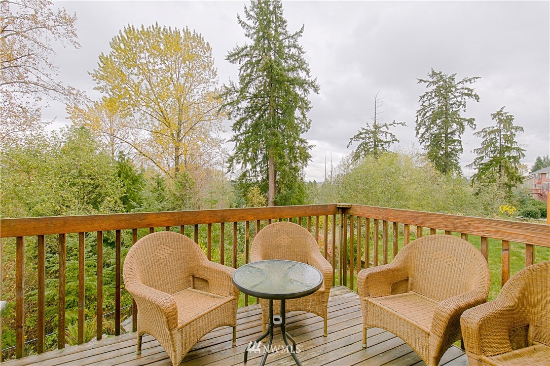 23825 22nd Avenue West Bothell, WA 98021 - Photo 22 of 24