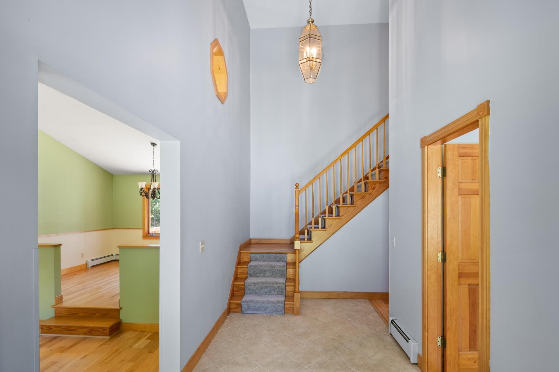 144 Blackberry Ridge Williston, VT 05495 - Photo 4 of 28 Gallery Image 4
