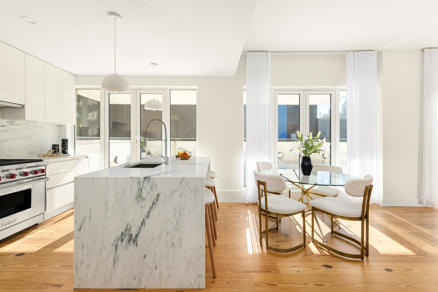 427 East 90th Street, Unit PH9 Manhattan, NY 10128 - Photo 4 of 37