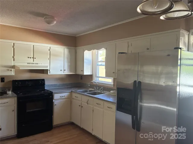 $214,900 | 1504 Hunsinger Avenue, Gastonia, NC 28052