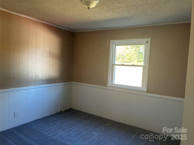 $214,900 | 1504 Hunsinger Avenue, Gastonia, NC 28052