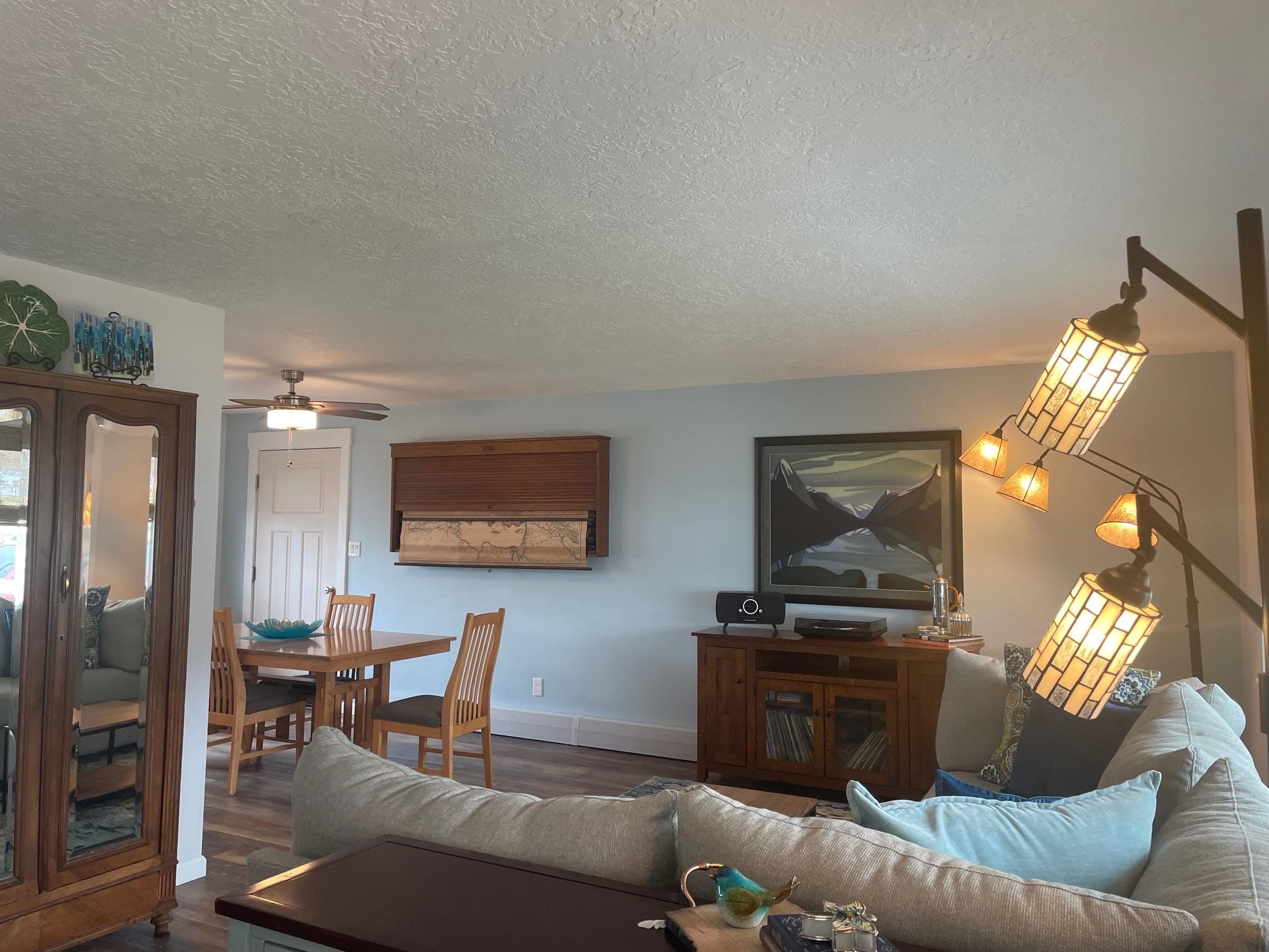 210 West Kendrick Street Rawlins, WY 82301 - Photo 3 of 21