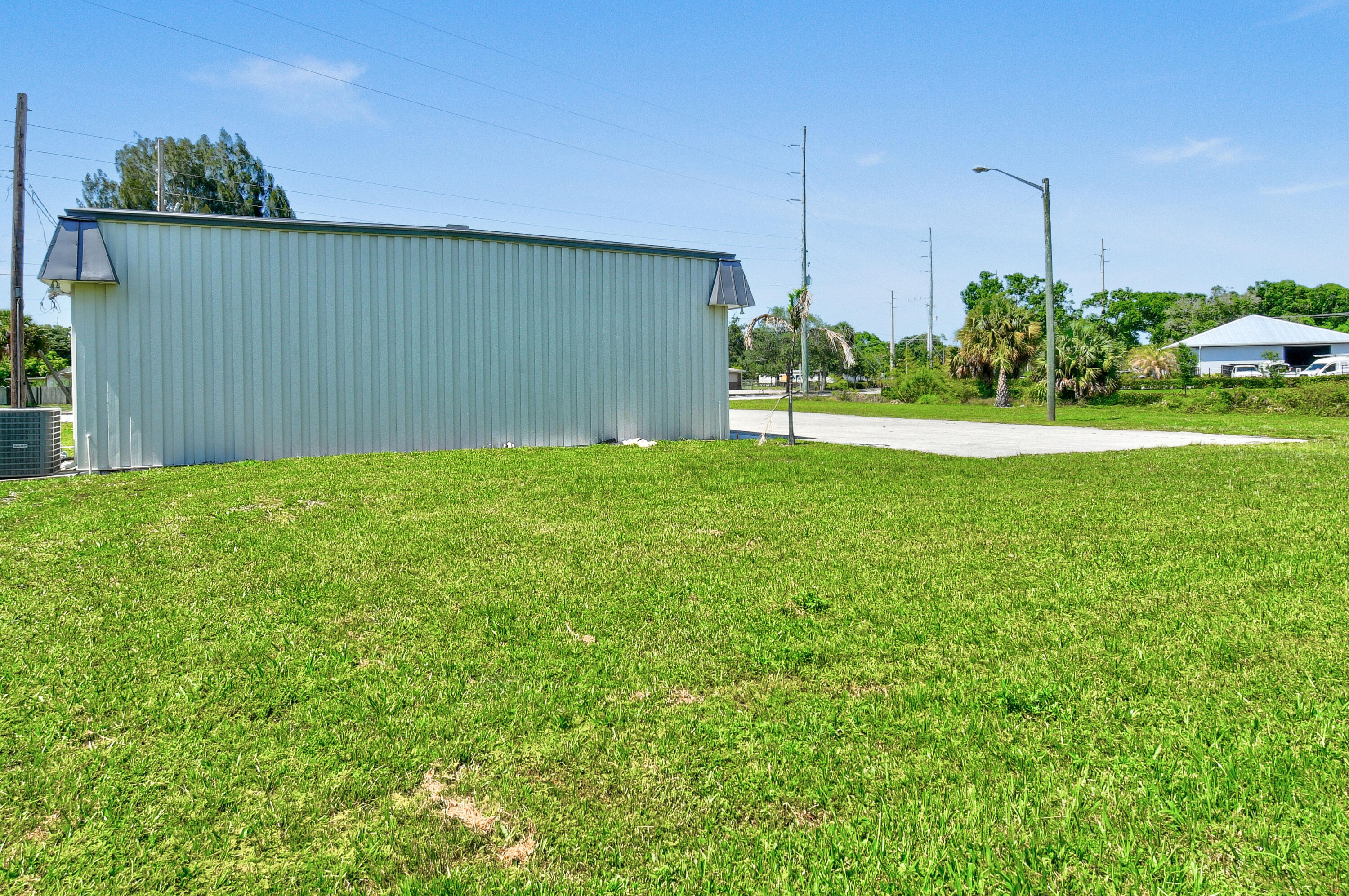 3801 Okeechobee Road Fort Pierce, FL 34947 - Photo 7 of 18 Warehouse-PSL(7)