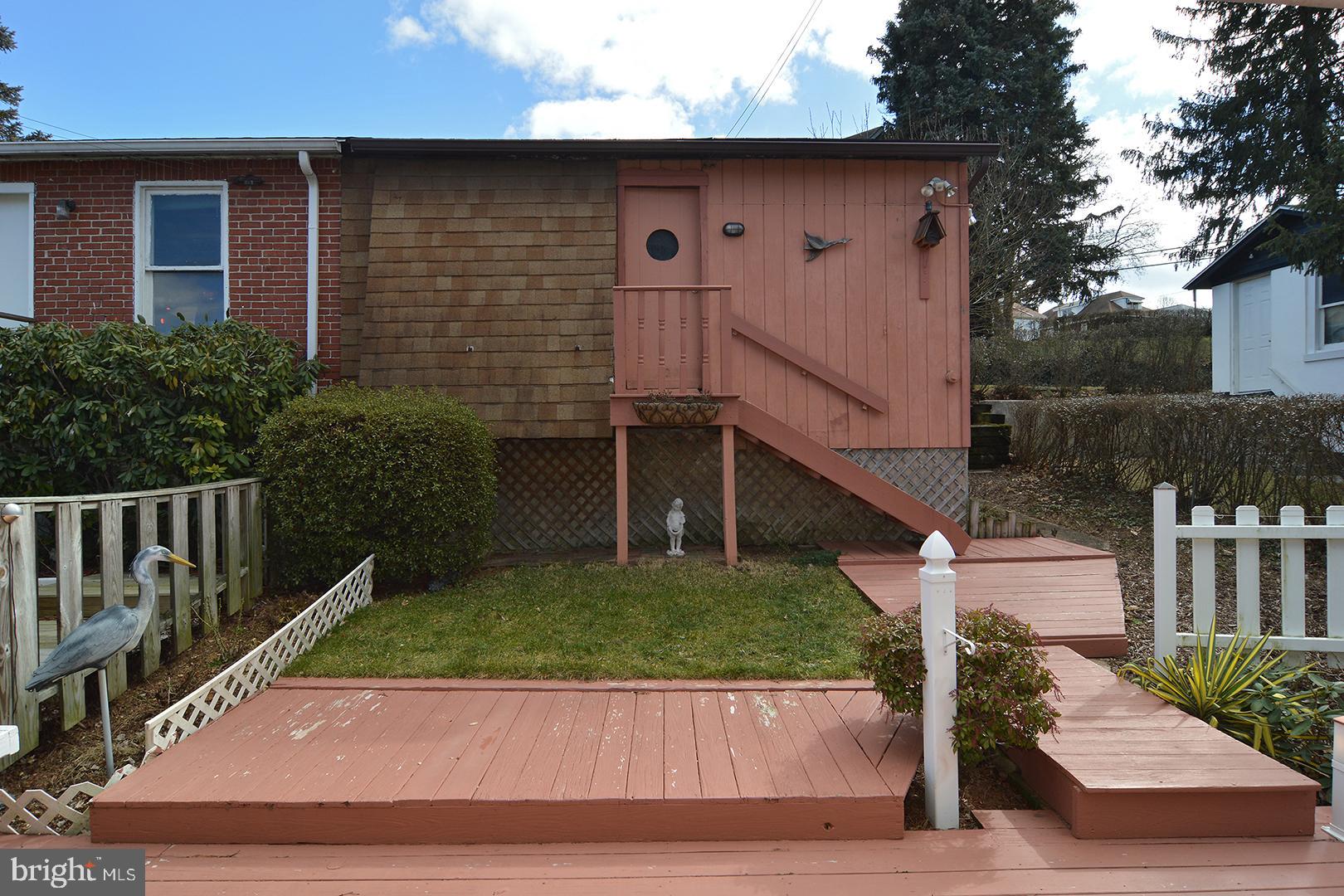 966 New Holland Road Reading, PA 19607 - Photo 16 of 21