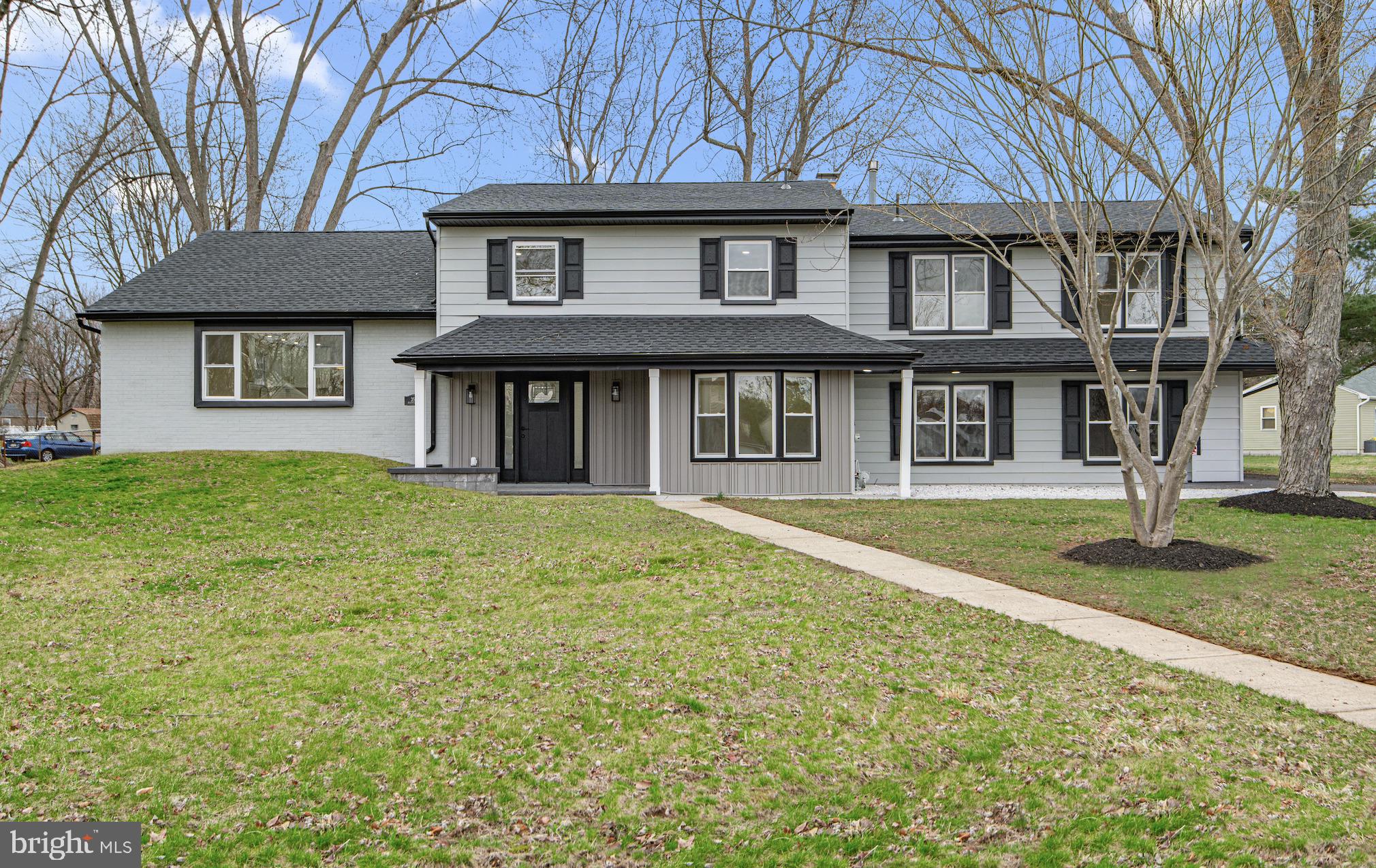 356 Magnolia Road Warminster, PA 18974 - Photo 1 of 34