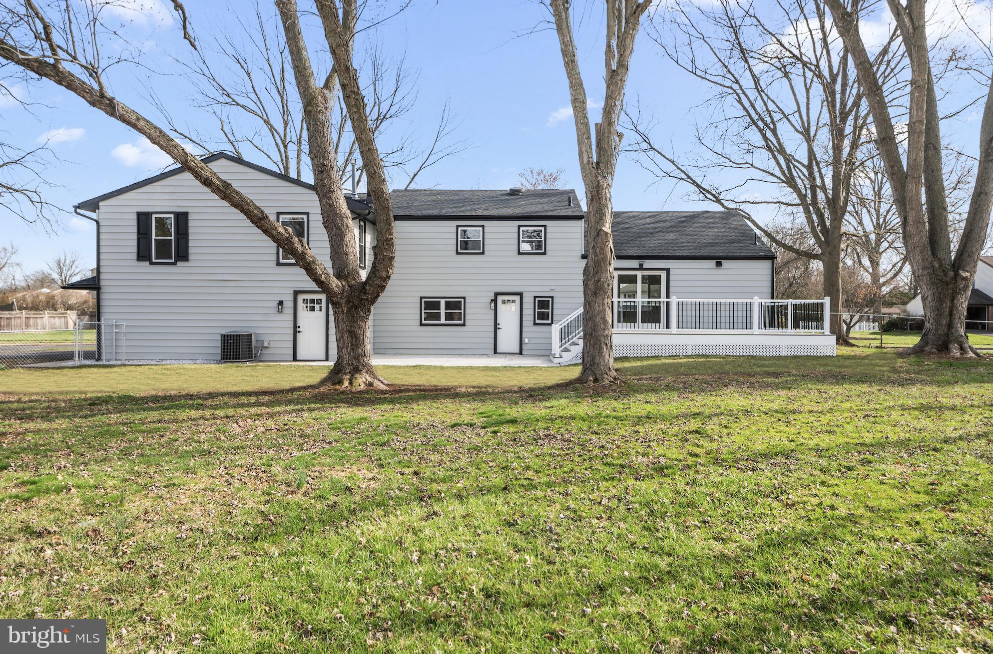 356 Magnolia Road Warminster, PA 18974 - Photo 32 of 34