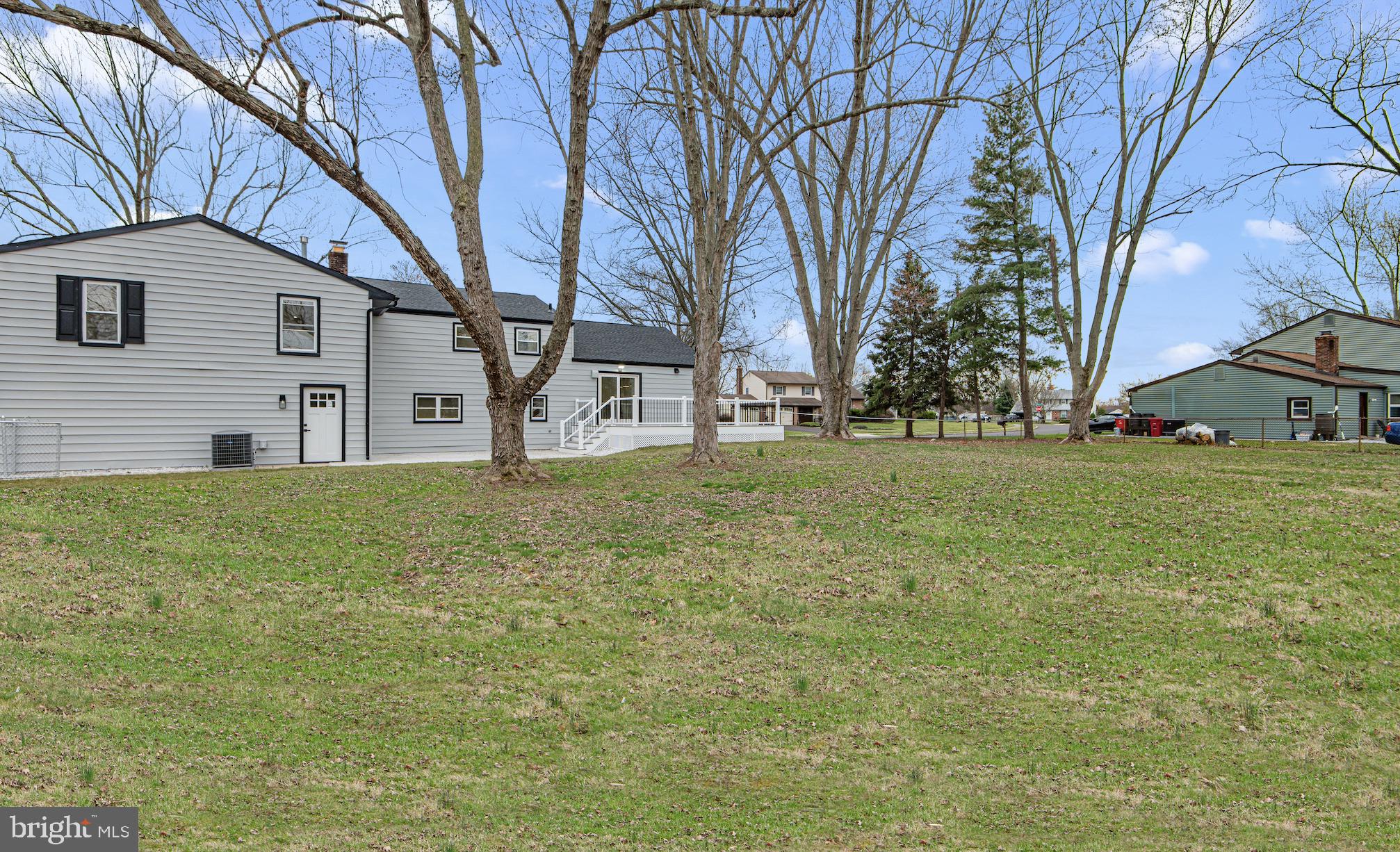 356 Magnolia Road Warminster, PA 18974 - Photo 33 of 34