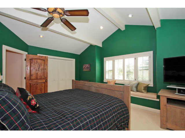 11 Blue Ridge Lane Woodside, CA 94062 - Photo 13 of 25 Gallery Image 13