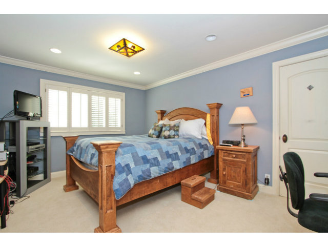 11 Blue Ridge Lane Woodside, CA 94062 - Photo 15 of 25 Gallery Image 15