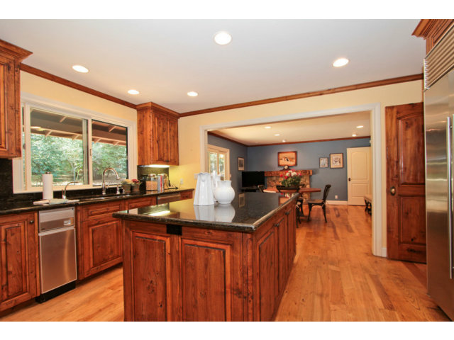 11 Blue Ridge Lane Woodside, CA 94062 - Photo 8 of 25 Gallery Image 8