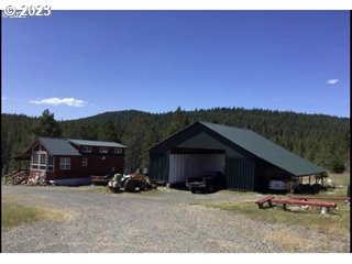 1844 Center Street Sumpter, OR 97877 - Photo 3 of 11