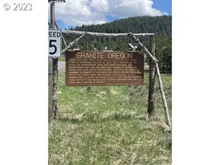 $579,000 | 1844 Center Street, Sumpter, OR 97877