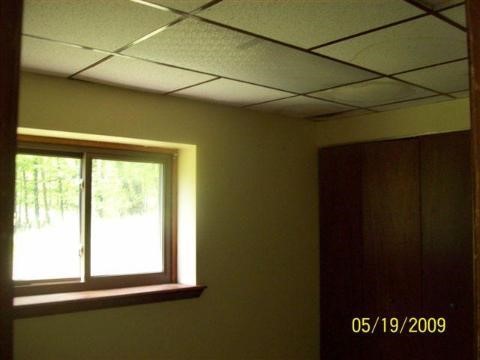 5138 General Squier Road Dryden, MI 48428 - Photo 7 of 11 432096-6.JPG