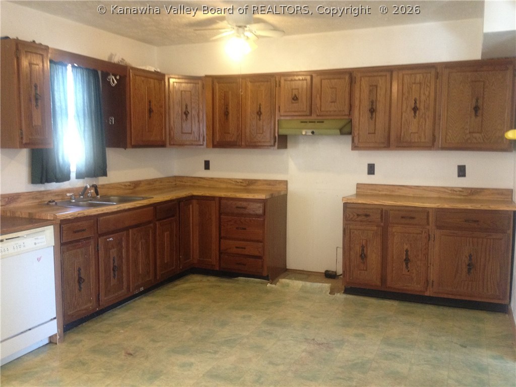 42 Brian Lane Elkview, WV 25071 - Photo 6 of 16 Gallery Image 6
