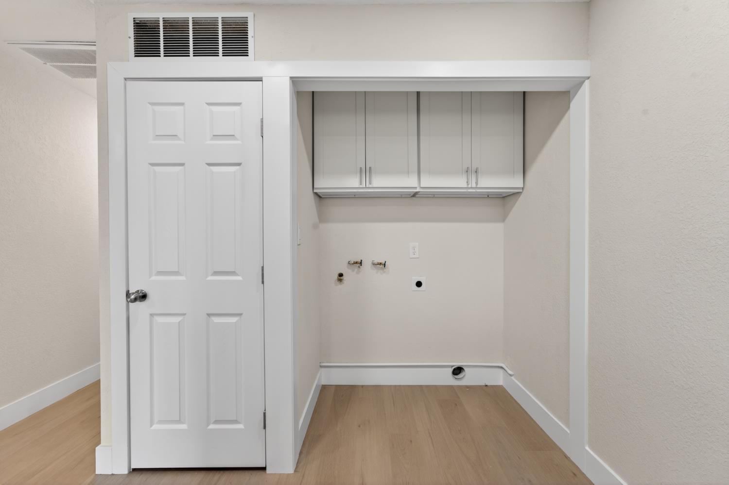 7221 Parish Way Citrus Heights, CA 95621 - Photo 9 of 19