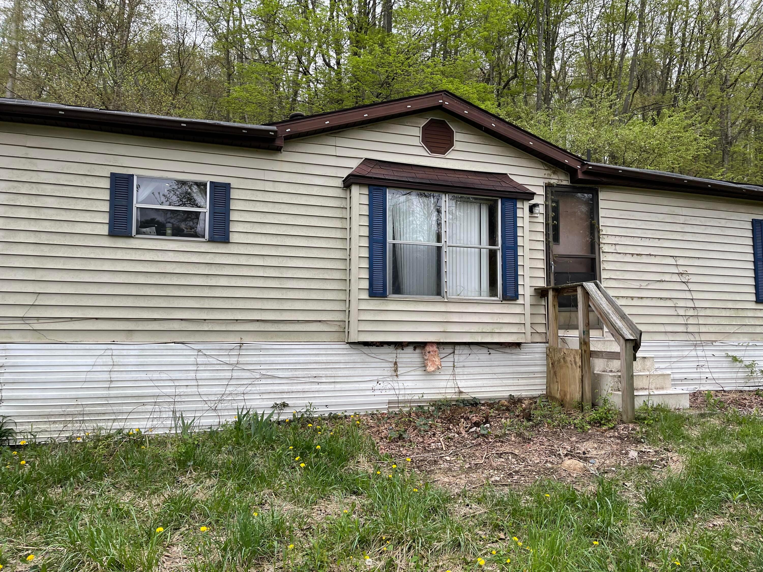 4567 Southeast Spring Hill Road Southeast Newark, OH 43056 - Photo 9 of 15 44232CF7-A688-4450-B1BD-2D0F7AE858EF