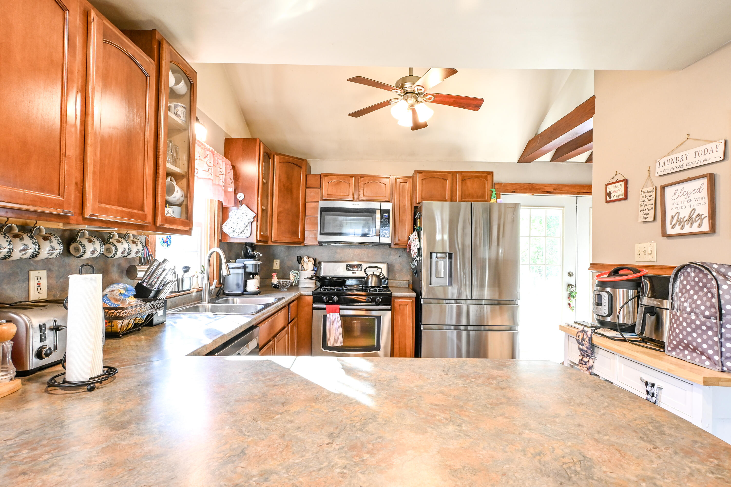 290 Pond Road Lewiston, ME 04240 - Photo 12 of 46 Kitchen