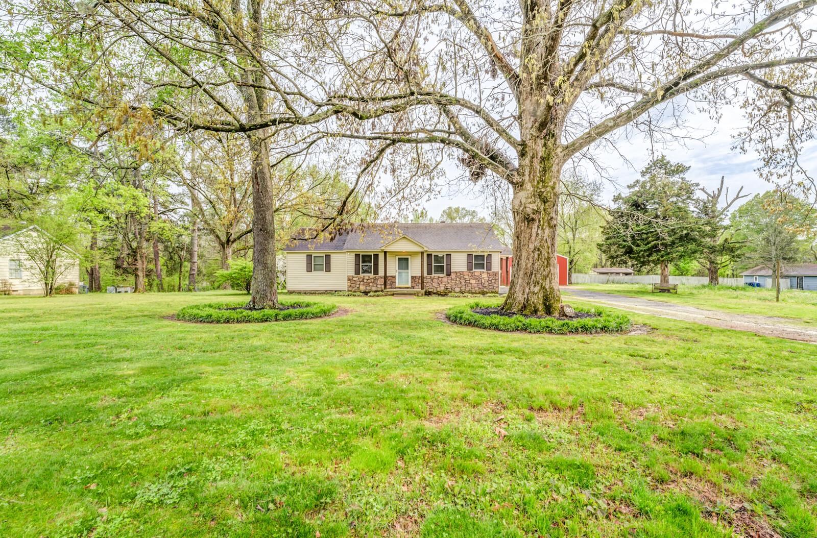 3847 Crenshaw Road Millington, TN 38053 - Photo 2 of 39 Gallery Image 2