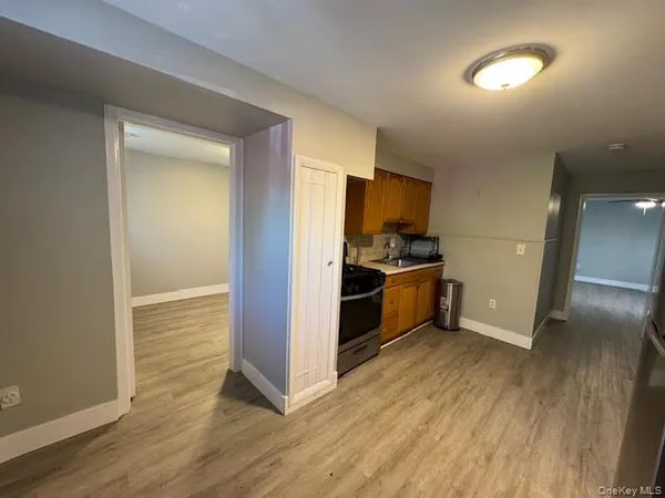 $1,900 | 78 Duncan Avenue, Unit 4, Cornwall-on-Hudson, NY 12520