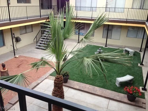 $850 | 1116 East Ogden Avenue, Unit 13, Las Vegas, NV 89101