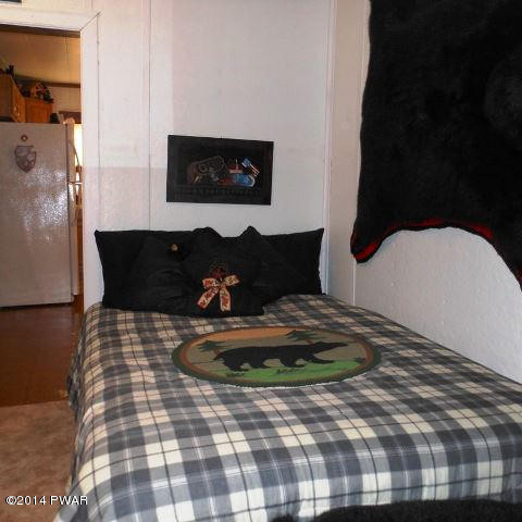 229 Hobday Road Hawley, PA 18428 - Photo 18 of 37 Gallery Image 18
