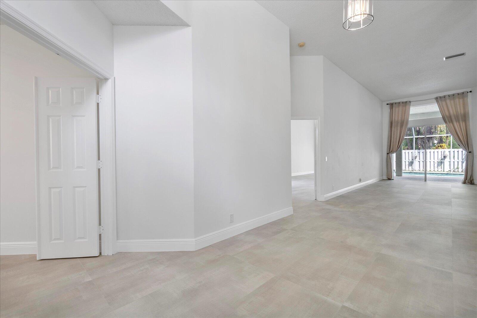 970 Greenwood Road Weston, FL 33327 - Photo 6 of 46 06-970 Greenwood Rd_06
