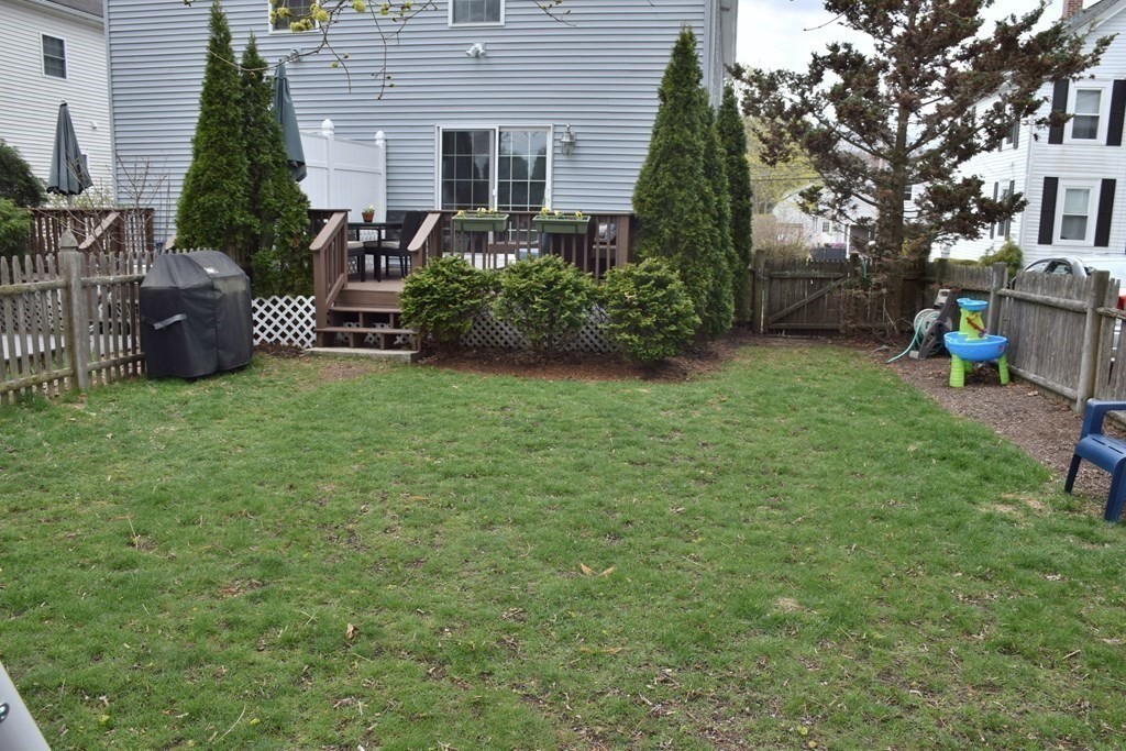 110 Maple Street, Unit 110 Needham, MA 02492 - Photo 6 of 23 Gallery Image 6