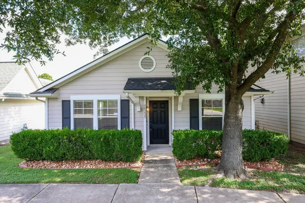 $1,825 | 10225 Farrell Drive, Houston, TX 77070