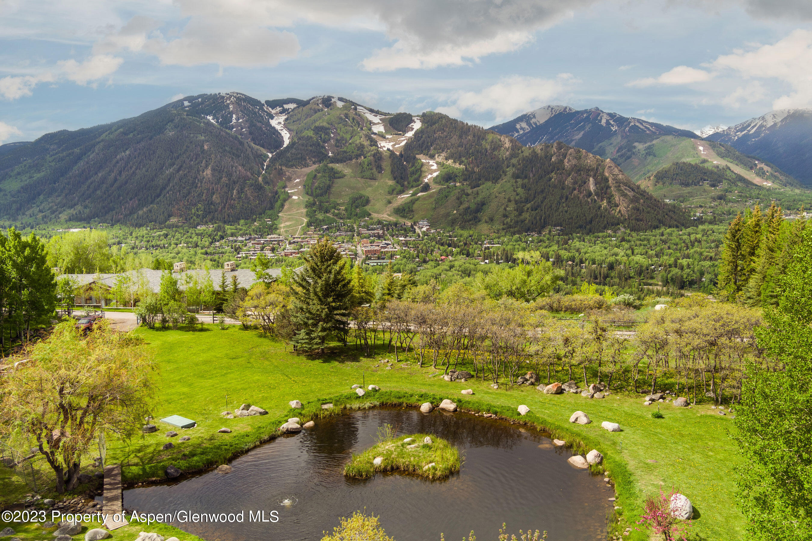 209 East Reds Road Aspen, CO 81612 - Photo 9 of 26 a view of lake with mountain