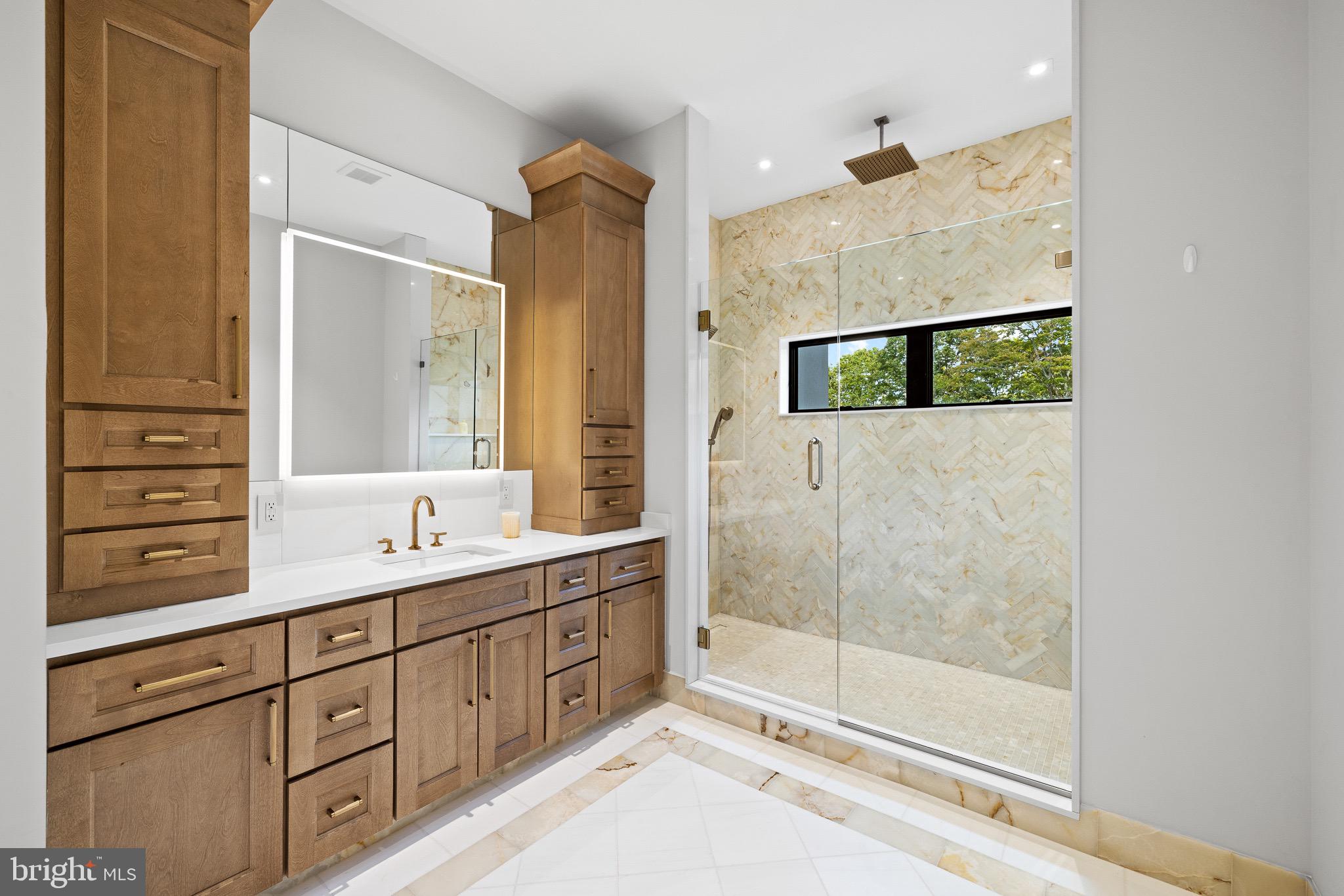 5895 Rodgers Road Pipersville, PA 18947 - Photo 16 of 37 1st floor in law suite or first floor primary