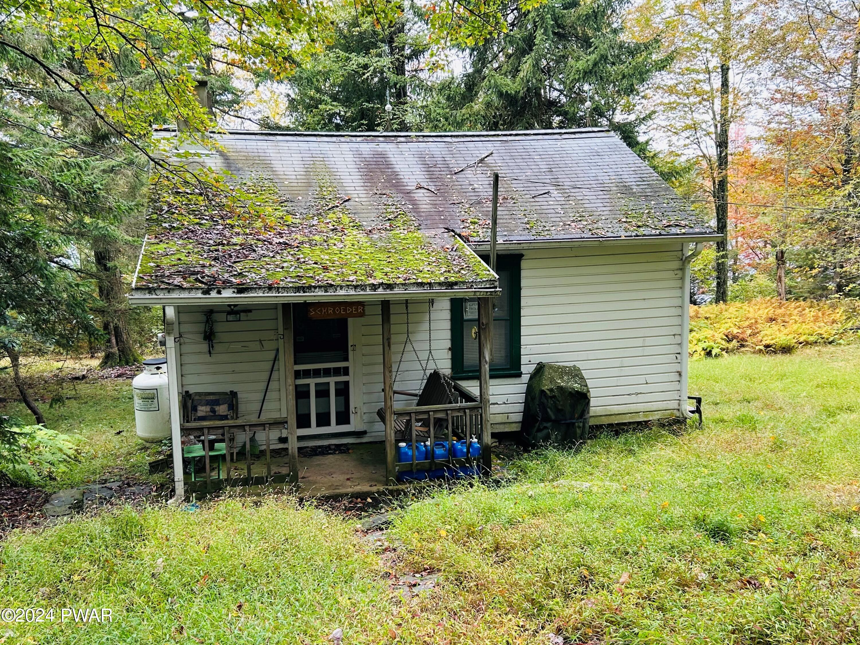 185 North Shore Road Greentown, PA 18426 - Photo 37 of 44