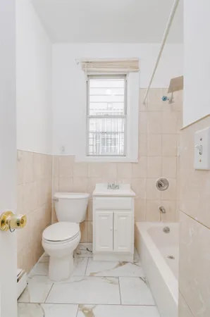 $3,100 | 404 Danforth Avenue, Jersey City, NJ 07305