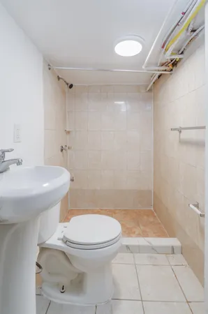 $3,100 | 404 Danforth Avenue, Jersey City, NJ 07305