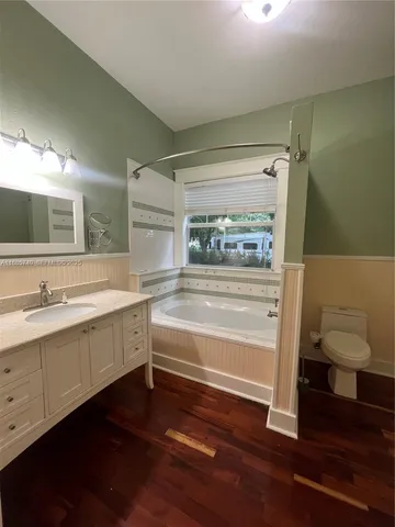 $4,500 | 130 Southwest 1st Avenue, Unit 130, Hallandale Beach, FL 33009