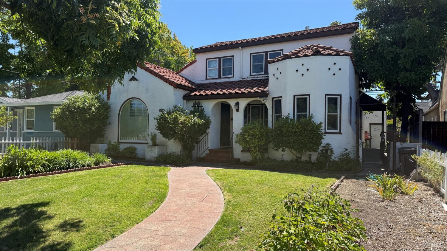 1824 Austin Way Santa Rosa, CA 95404 - Photo 1 of 23