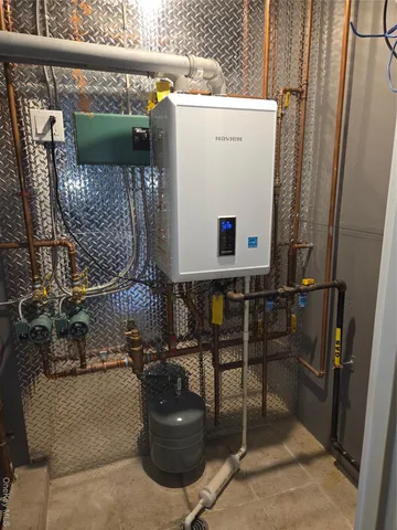 $789,000 | 3095 Mullan Place | Throgs Neck