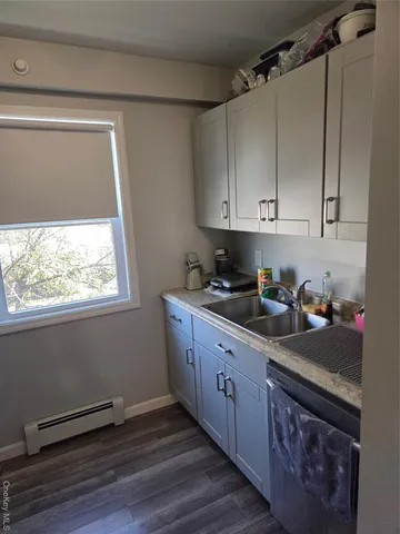 $789,000 | 3095 Mullan Place | Throgs Neck