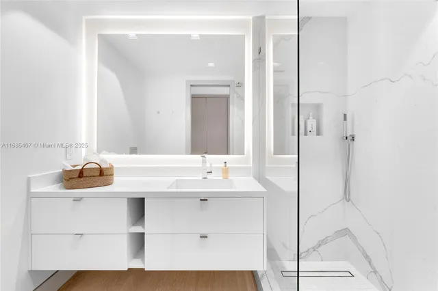 $15,250,000 | 7917 Fisher Island Drive, Unit 7917, Miami Beach, FL 33109