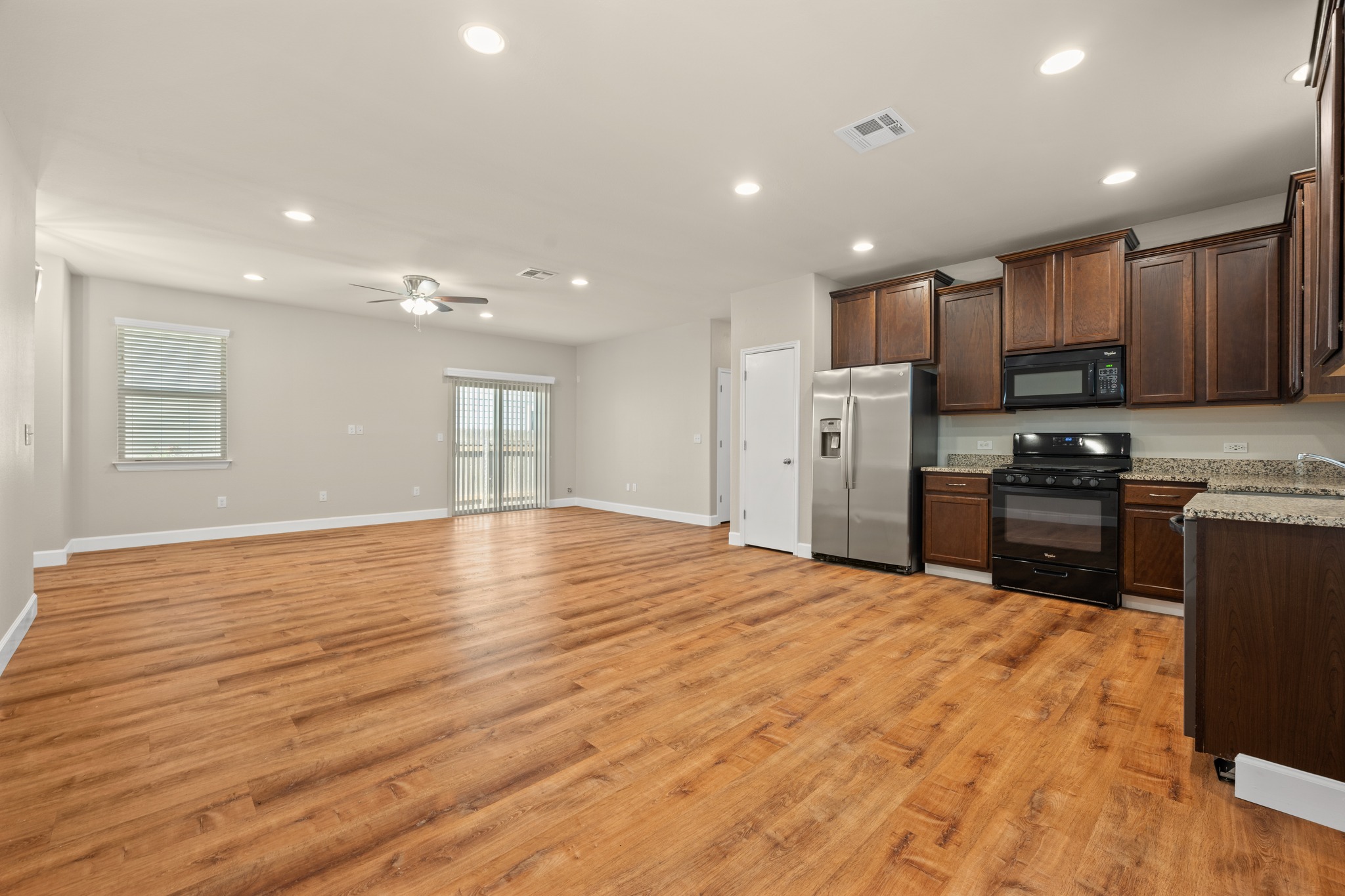 374 Triumph Road Buda, TX 78610 - Photo 5 of 30