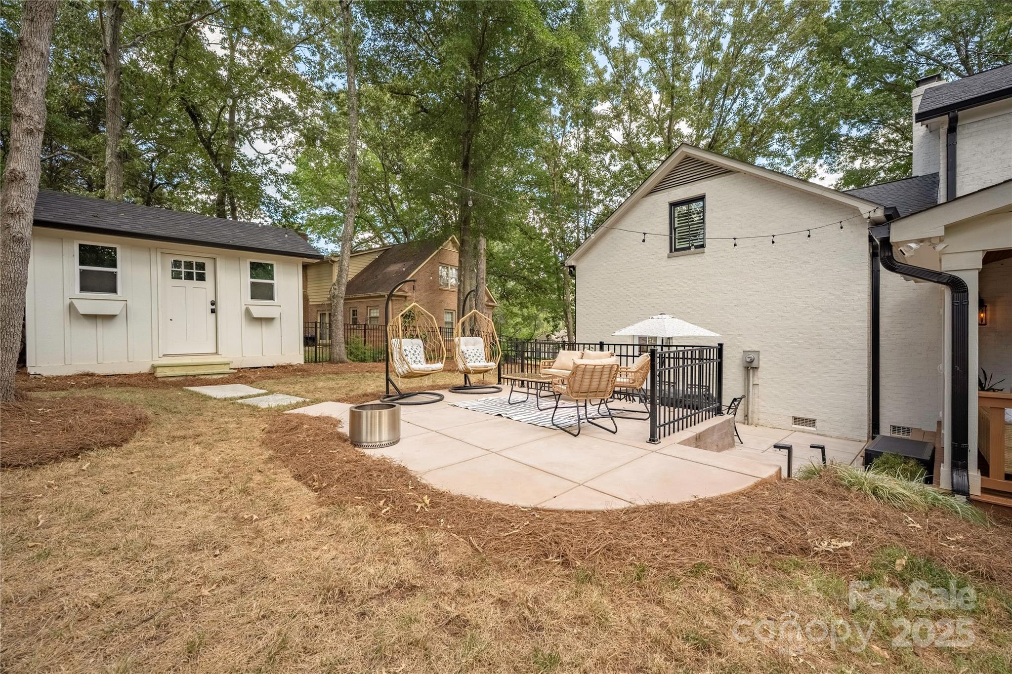 8419 Prince George Road Charlotte, NC 28210 - Photo 36 of 45 Gallery Image 36