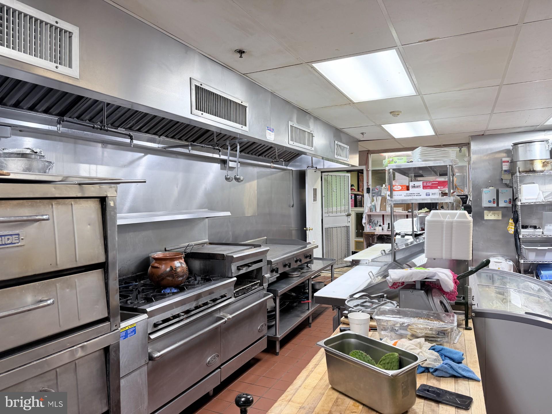1438 Federal Street Philadelphia, PA 19146 - Photo 3 of 10 a storage room with storage and utility