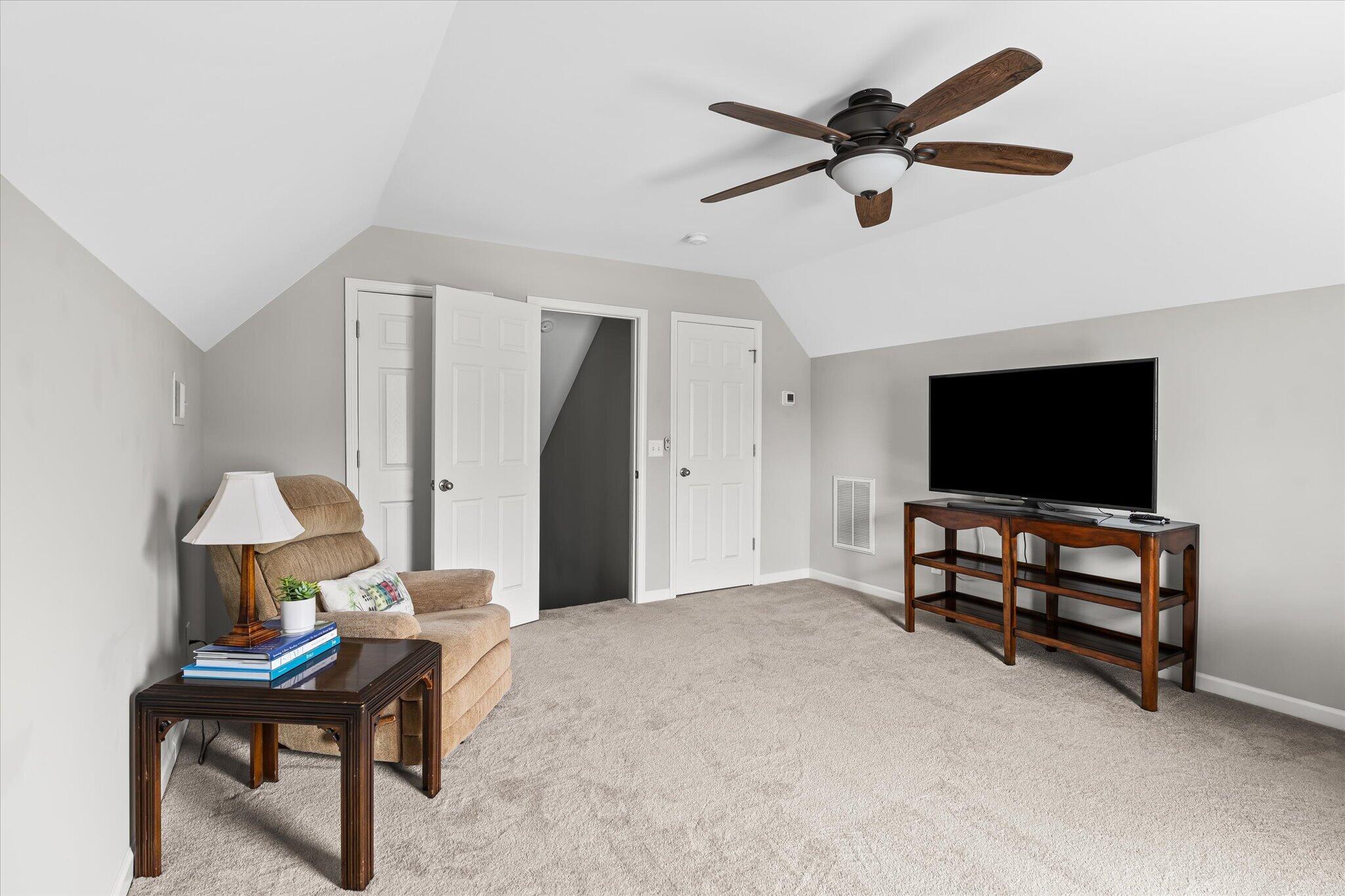 537 Nelliefield Trail Wando, SC 29492 - Photo 17 of 22 17 Bonus Room
