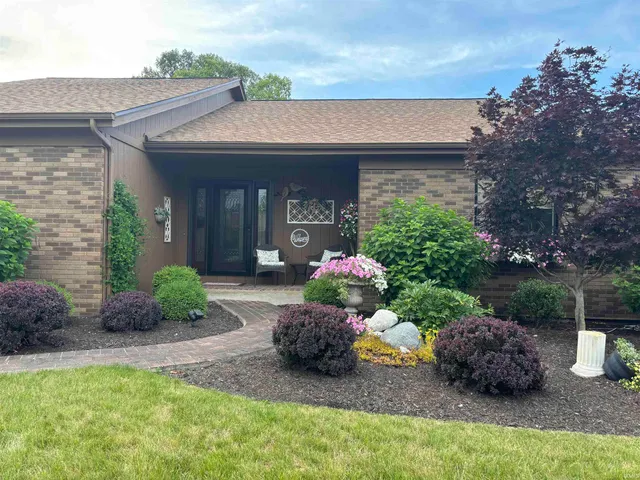$410,000 | 9512 Camberwell Drive, Fort Wayne, IN 46804