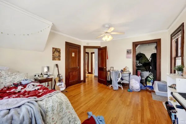 $650,000 | 308 South Brooks Street, Madison, WI 53715