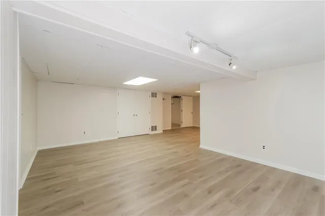 $2,475 | 1022 Southeast 5th Terrace, Lee's Summit, MO 64063