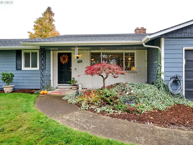 $415,000 | 4570 39th Avenue Northeast, Salem, OR 97305
